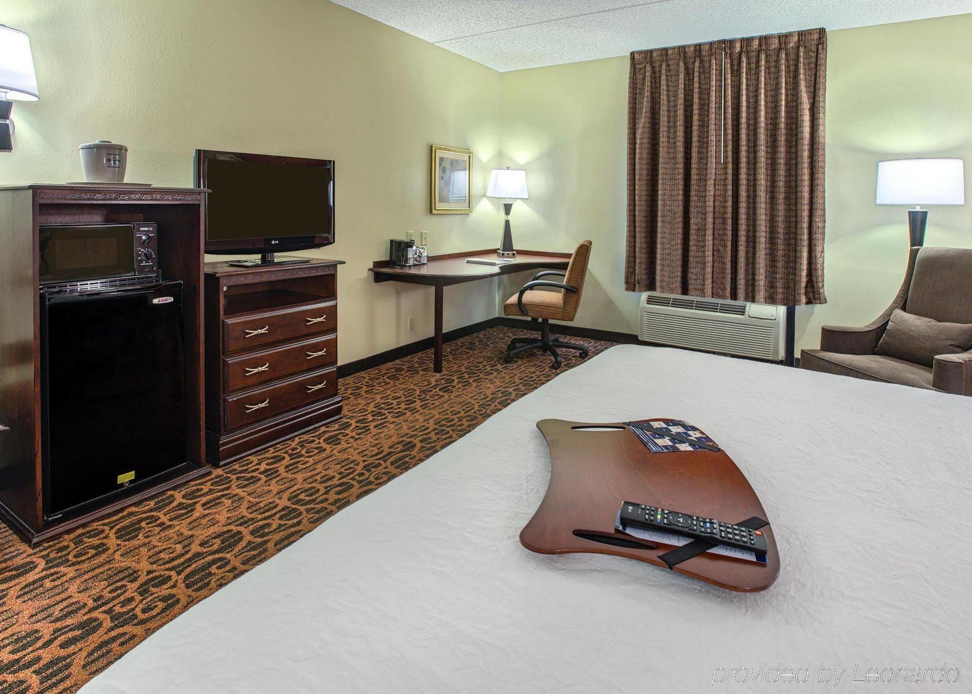 Hampton Inn Troy Eksteriør billede